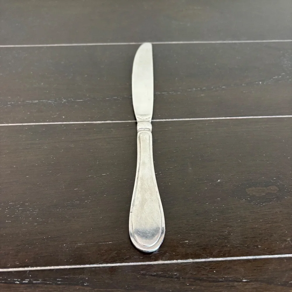Cambridge Evanston | Stainless Korea Dinner Knife
